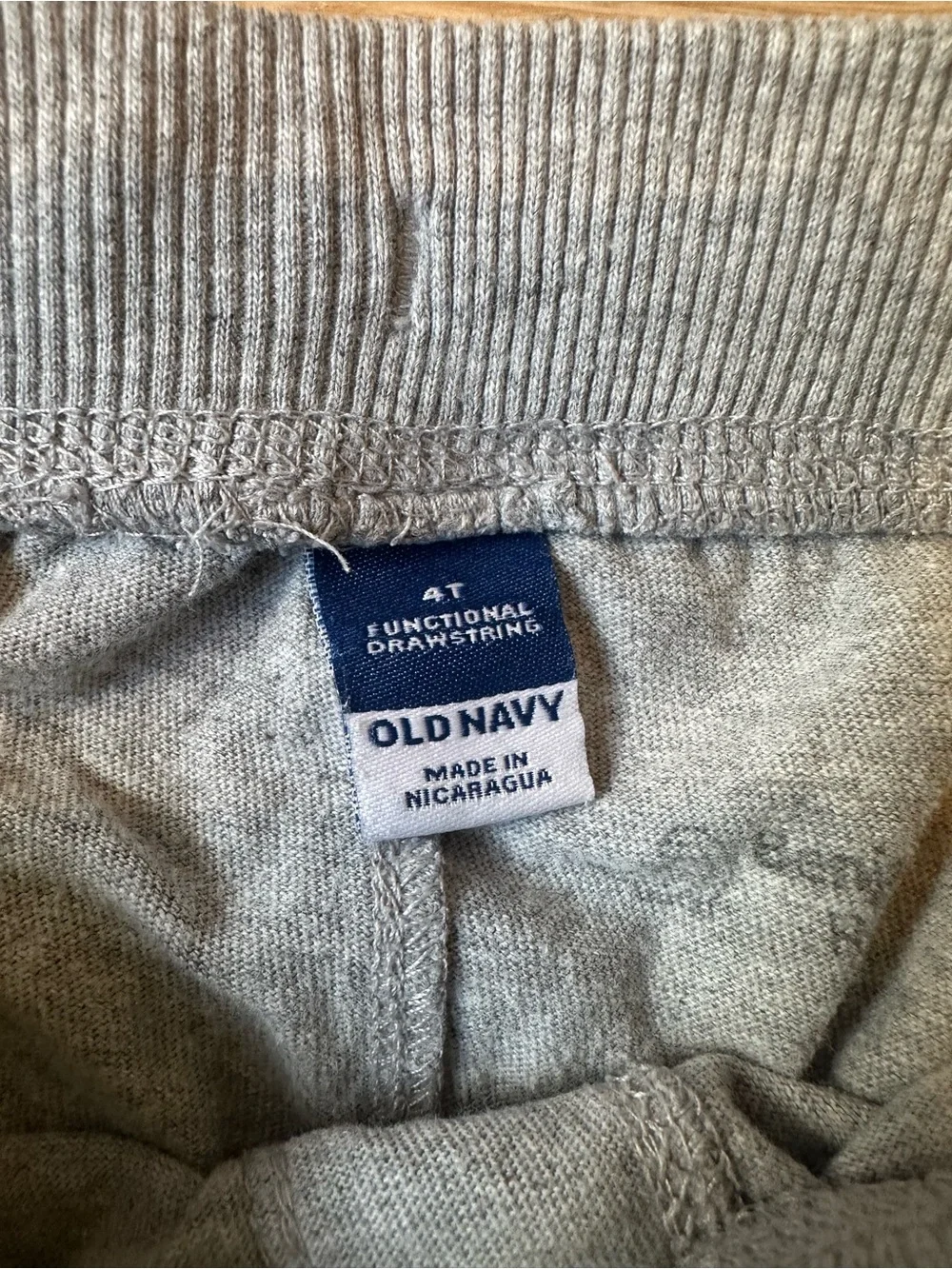 Old Navy Light Gray Knit Drawstring Athletic Shorts 4T